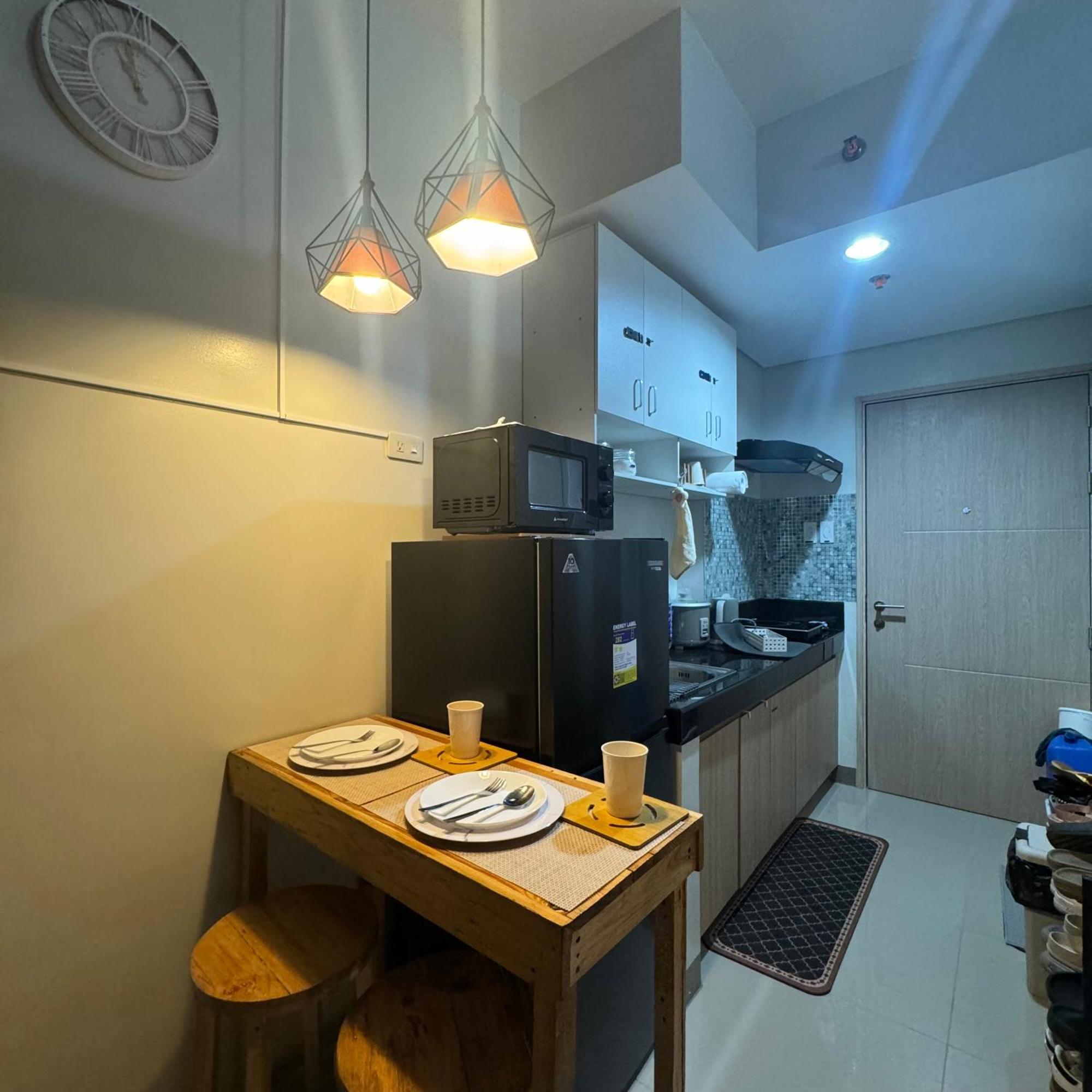 The J-Ma Ultiescape Charm Residences Condo Cainta Exterior foto